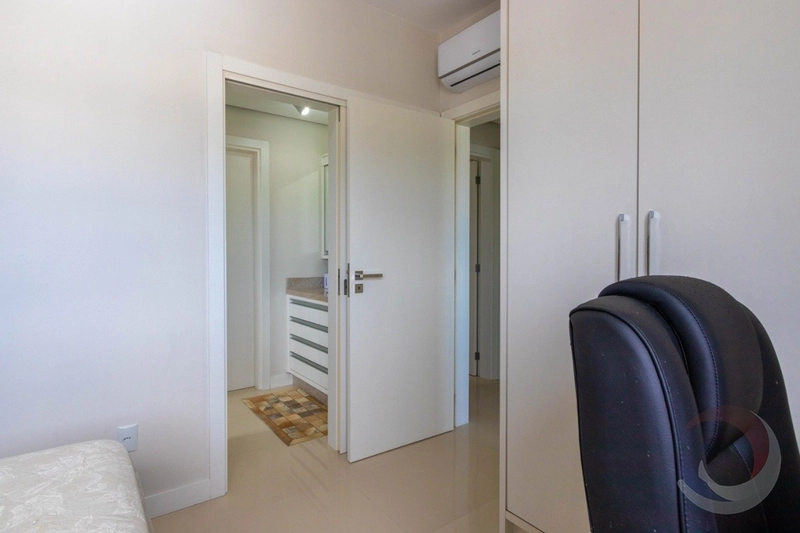 Apartamento na Agronomica com 3 dormitórios 1 suíte e 5 vagas - 133m²: 10ª foto da galeria de imagens do imóvel