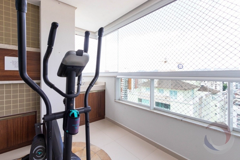 Apartamento na Agronomica com 3 dormitórios 1 suíte e 5 vagas - 133m²: 4ª foto da galeria de imagens do imóvel