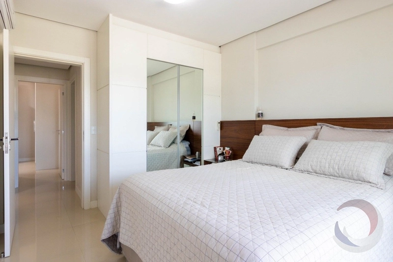 Apartamento na Agronomica com 3 dormitórios 1 suíte e 5 vagas - 133m²: 28ª foto da galeria de imagens do imóvel