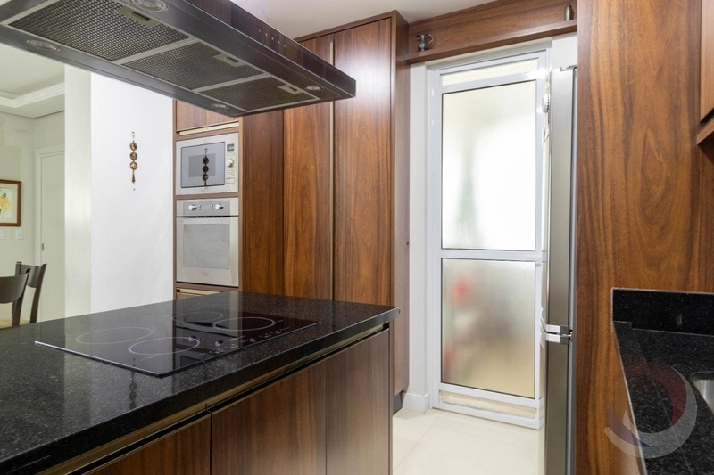 Apartamento na Agronomica com 3 dormitórios 1 suíte e 5 vagas - 133m²: 33ª foto da galeria de imagens do imóvel