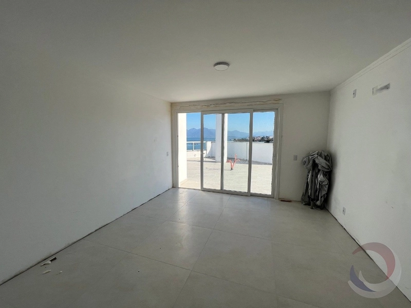 Apartamento em Coqueiros com 4 dormitórios, sendo 4 suíte e 3 vagas: 22ª foto da galeria de imagens do imóvel
