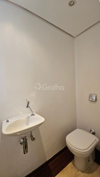 Apartamento na Agronômica com 3 dormitórios, sendo 1 suíte e 1 vagas: 6ª foto da galeria de imagens do imóvel