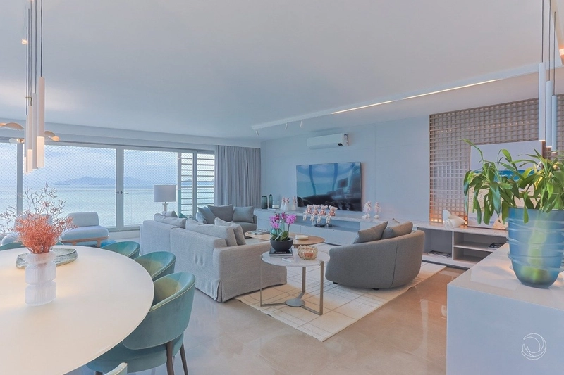 Apartamento na Beira mar com 4 dormitórios 4 suítes e 3 vagas - 308m: 2ª foto da galeria de imagens do imóvel