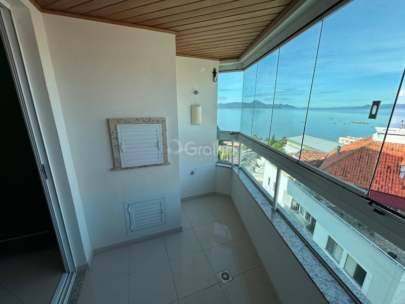Apartamento em coqueiros com 03 dormitórios, sendo 01 suíte e 1 vaga: 4ª foto da galeria de imagens do imóvel