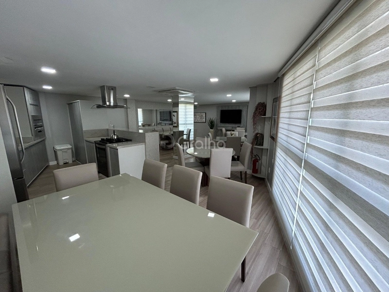 Apartamento em coqueiros com 03 dormitórios, sendo 01 suíte e 1 vaga: 35ª foto da galeria de imagens do imóvel