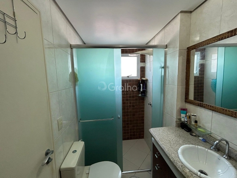 Apartamento em coqueiros com 03 dormitórios, sendo 01 suíte e 1 vaga: 17ª foto da galeria de imagens do imóvel