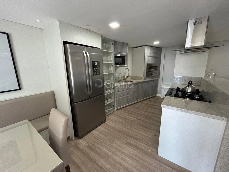 Apartamento em coqueiros com 03 dormitórios, sendo 01 suíte e 1 vaga: 36ª foto da galeria de imagens do imóvel