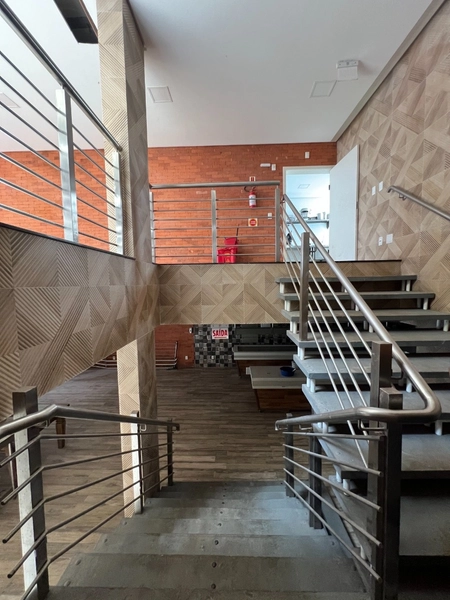 Sala comercial na Agronômica com 540m²proximo do Angeloni: 4ª foto da galeria de imagens do imóvel