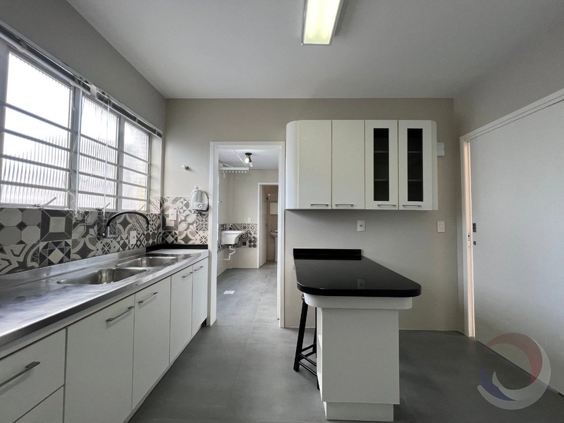 Apartamento no centro com 02 dormitórios, sendo 1 suíte - 110m²: 13ª foto da galeria de imagens do imóvel