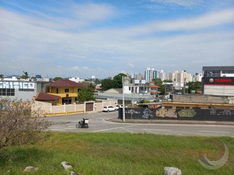 Terreno em Capoeiras com 420 m² de área: 8ª foto da galeria de imagens do imóvel