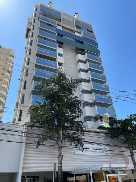 Apartamento em Campinas com 4 dormitórios 1 suíte e 3 vagas: 1ª foto da galeria de imagens do imóvel