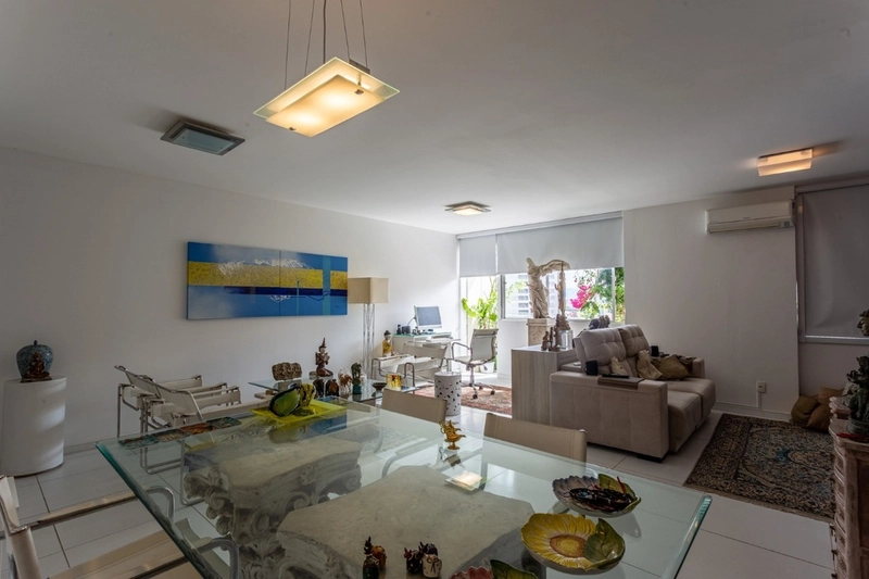 Apartamento no centro mobiliado com 3 dormitórios, sendo 1 suíte: 3ª foto da galeria de imagens do imóvel