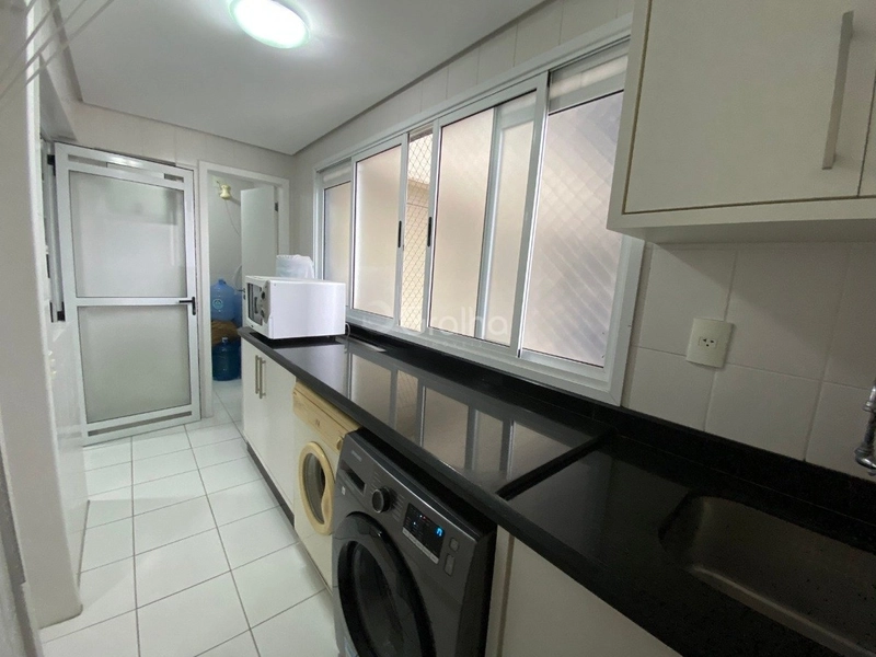 Apartamento na Beira Mar com 4 dormitórios 3 suítes e 2 vagas: 10ª foto da galeria de imagens do imóvel