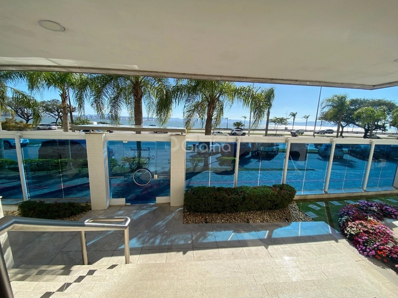 Apartamento na Beira Mar com 4 dormitórios 3 suítes e 2 vagas: 35ª foto da galeria de imagens do imóvel