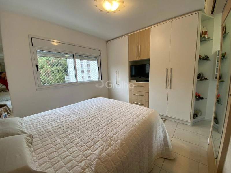 Apartamento na Beira Mar com 4 dormitórios 3 suítes e 2 vagas: 23ª foto da galeria de imagens do imóvel