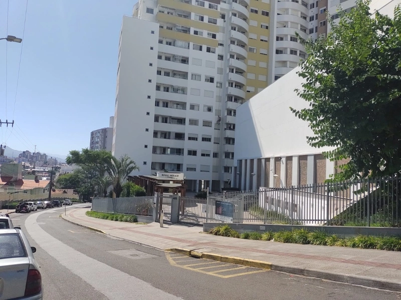 Apartamento em Capoeiras com 2 dormitórios, sendo 1 suítes e 1 vaga: 10ª foto da galeria de imagens do imóvel