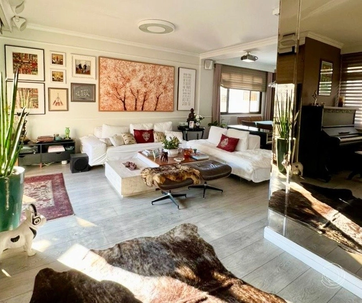 Apartamento no centro com 4 dormitórios 2 suítes e 4 vagas: 2ª foto da galeria de imagens do imóvel