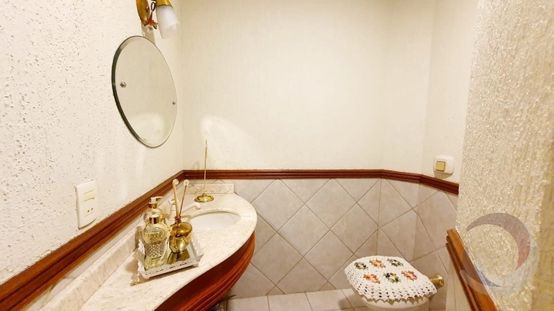 Casa na Agronômica com 4 dormitórios 1 suíte e 8 vagas - 162 m²: 9ª foto da galeria de imagens do imóvel