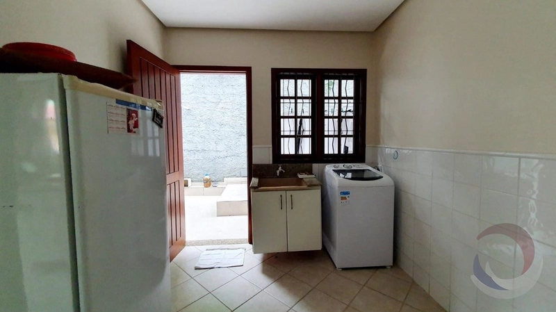 Casa na Agronômica com 4 dormitórios 1 suíte e 8 vagas - 162 m²: 21ª foto da galeria de imagens do imóvel