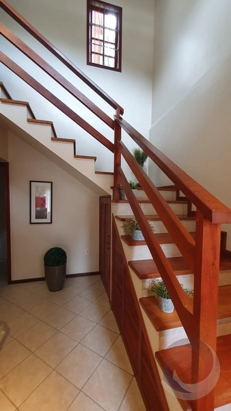 Casa na Agronômica com 4 dormitórios 1 suíte e 8 vagas - 162 m²: 10ª foto da galeria de imagens do imóvel