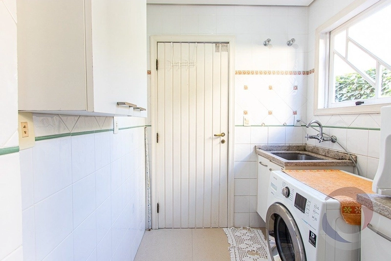 Casa residencial no João Paulo com 4 dormitórios, sendo 4 suítes: 28ª foto da galeria de imagens do imóvel