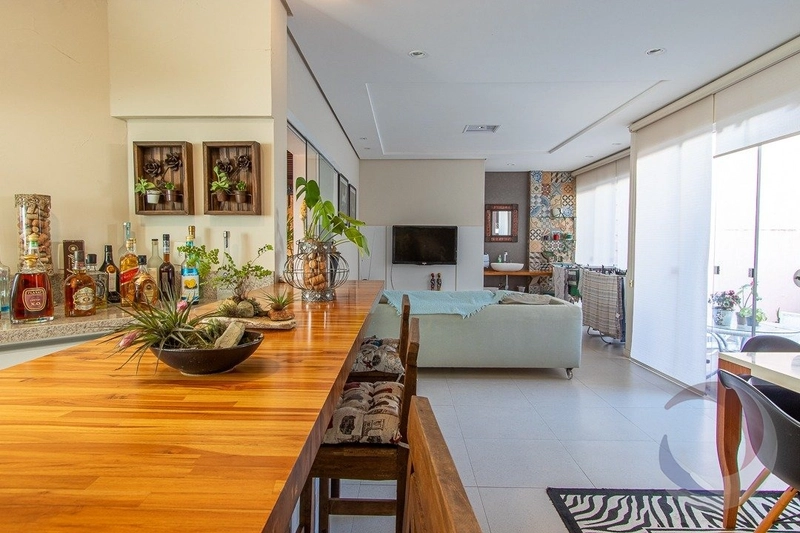 Casa residencial no João Paulo com 4 dormitórios, sendo 4 suítes: 7ª foto da galeria de imagens do imóvel