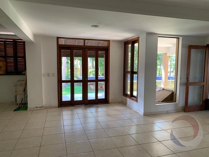Casa no Córrego Grande com 4 dormitórios, sendo 4 suítes,: 13ª foto da galeria de imagens do imóvel