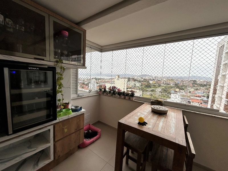 Cobertura em Barreiros com 3 dormitórios, sendo 1 suítes e 2 vagas: 7ª foto da galeria de imagens do imóvel
