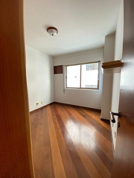 Apartamento na Agronômica com 3 dormitórios 1 suíte e 2 vgs vista mar: 16ª foto da galeria de imagens do imóvel