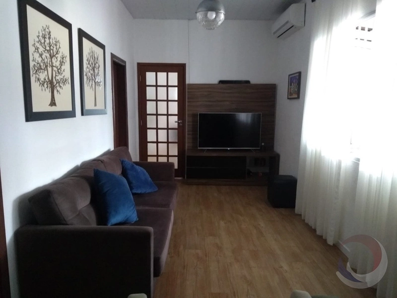 Casa no Estreito com 4 dormitórios com 1 vaga - 200 m²: 1ª foto da galeria de imagens do imóvel