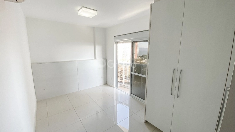 Apartamento na agronômica com 3 dormitórios, sendo 1 suíte e 2 vagas.: 7ª foto da galeria de imagens do imóvel
