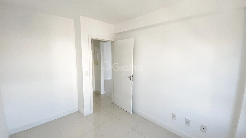 Apartamento na agronômica com 3 dormitórios, sendo 1 suíte e 2 vagas.: 5ª foto da galeria de imagens do imóvel