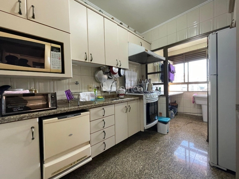 Apartamento no Centro com 3 dormitórios 1 suíte e 1 vaga - 109m²: 10ª foto da galeria de imagens do imóvel