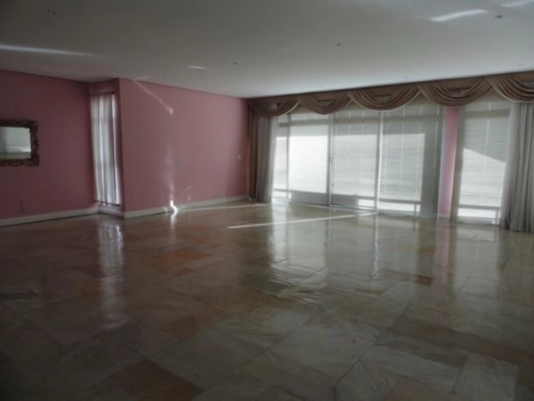 Apartamento na Beira Mar com 5 dormitórios 5 suítes e 3 vagas - 381m²: 9ª foto da galeria de imagens do imóvel