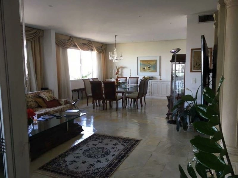 Apartamento na Beira Mar com 5 dormitórios 5 suítes e 3 vagas - 381m²: 6ª foto da galeria de imagens do imóvel