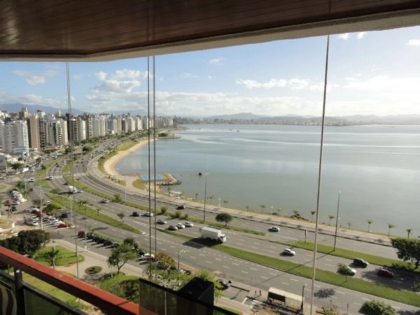 Apartamento na Beira Mar com 5 dormitórios 5 suítes e 3 vagas - 381m²: 2ª foto da galeria de imagens do imóvel