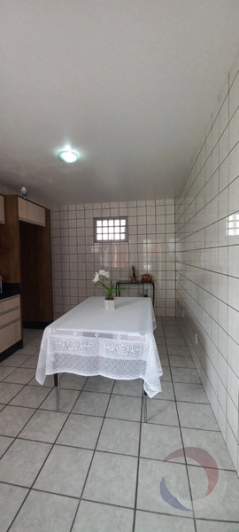 Casa em Barreiros com 4 dormitórios e 4 vagas: 26ª foto da galeria de imagens do imóvel