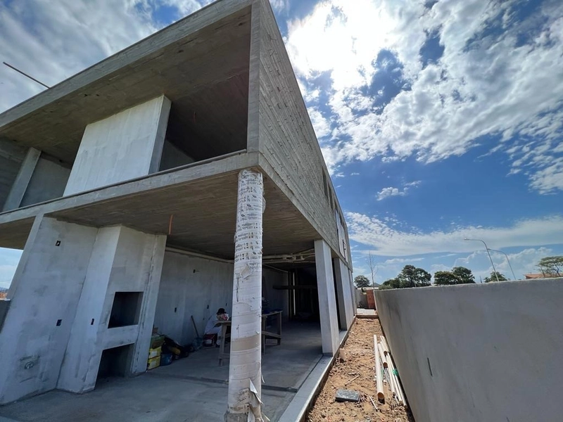 Casa residencial no Campeche com 3 dormitórios, sendo 3 suítes e 2 vag: 6ª foto da galeria de imagens do imóvel