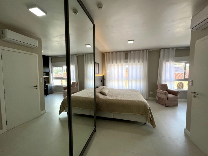 Apartamento no Morro das Pedras com 3 dormitórios sendo 1 suíte e 2 v: 4ª foto da galeria de imagens do imóvel