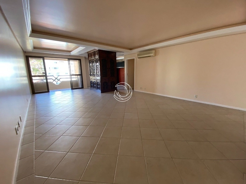 Apartamento na Agronômica com 4 dormitórios 2 suítes e 2 vagas: 7ª foto da galeria de imagens do imóvel