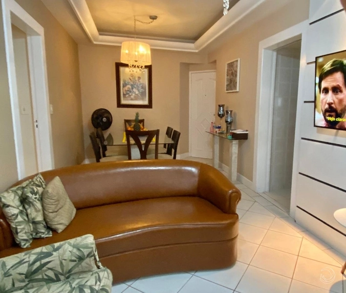 Apartamento no Centro com 3 dormitórios com 1 suíte e 1 vaga 79m²: 2ª foto da galeria de imagens do imóvel