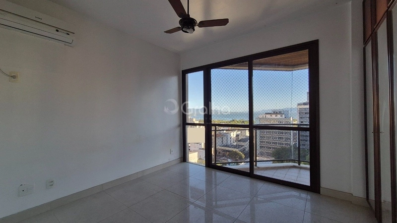Apartamento no Centro com 2 dormitórios com 1 vaga - 69,50m²: 2ª foto da galeria de imagens do imóvel
