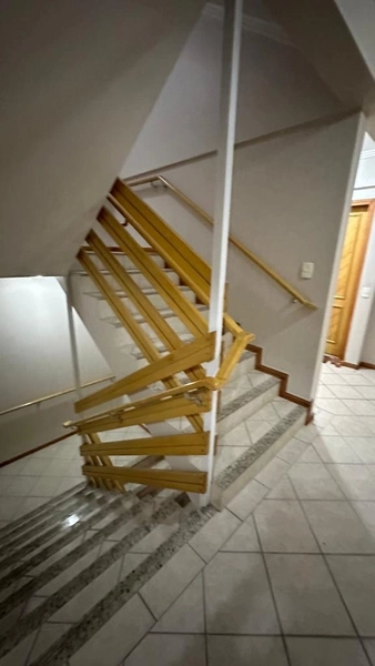 Apartamento em Coqueiros com 4 dormitórios, sendo 1 suíte e 2 vagas: 20ª foto da galeria de imagens do imóvel