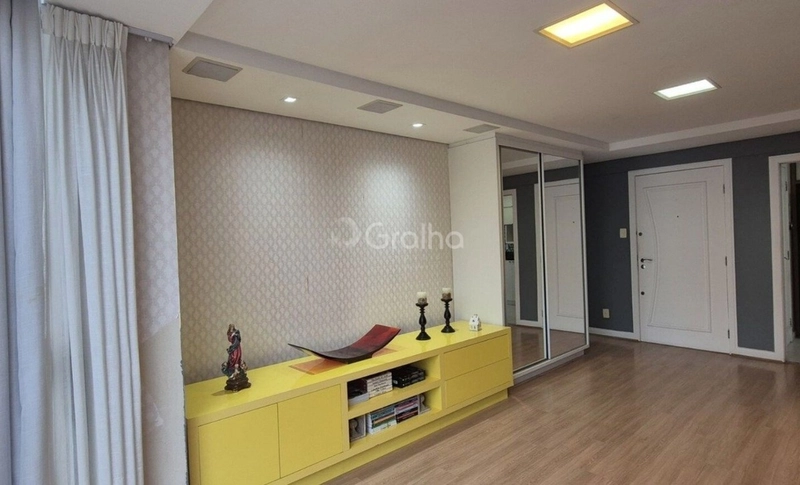 Apartamento na Beira Mar com 3 dormitórios, sendo 1 suítes e 1 vaga: 17ª foto da galeria de imagens do imóvel