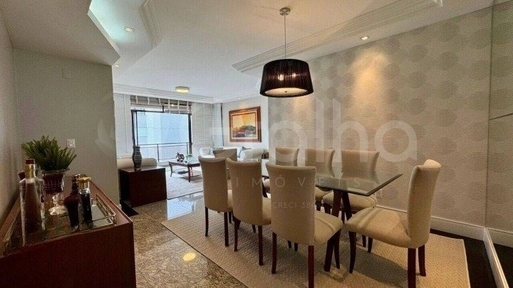 Apartamento no Centro  com 4 dormitórios 1 suíte  e 2 vagas - 153m²: 3ª foto da galeria de imagens do imóvel