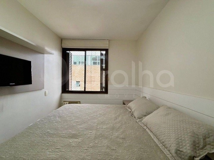 Apartamento no Centro  com 4 dormitórios 1 suíte  e 2 vagas - 153m²: 6ª foto da galeria de imagens do imóvel