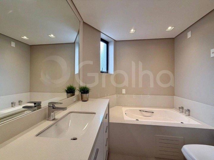 Apartamento no Centro  com 4 dormitórios 1 suíte  e 2 vagas - 153m²: 12ª foto da galeria de imagens do imóvel
