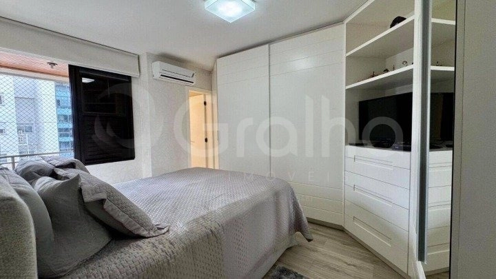 Apartamento no Centro  com 4 dormitórios 1 suíte  e 2 vagas - 153m²: 9ª foto da galeria de imagens do imóvel