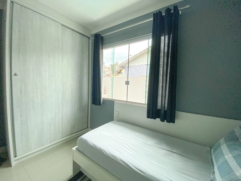 Casa na Coloninha com 4 dormitórios sendo 1 suíte - 170m²: 11ª foto da galeria de imagens do imóvel