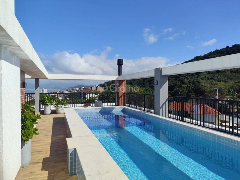 Apartamento em Coqueiros novo com 3 dormitórios 1 suíte e 2 vgs 101m²: 1ª foto da galeria de imagens do imóvel
